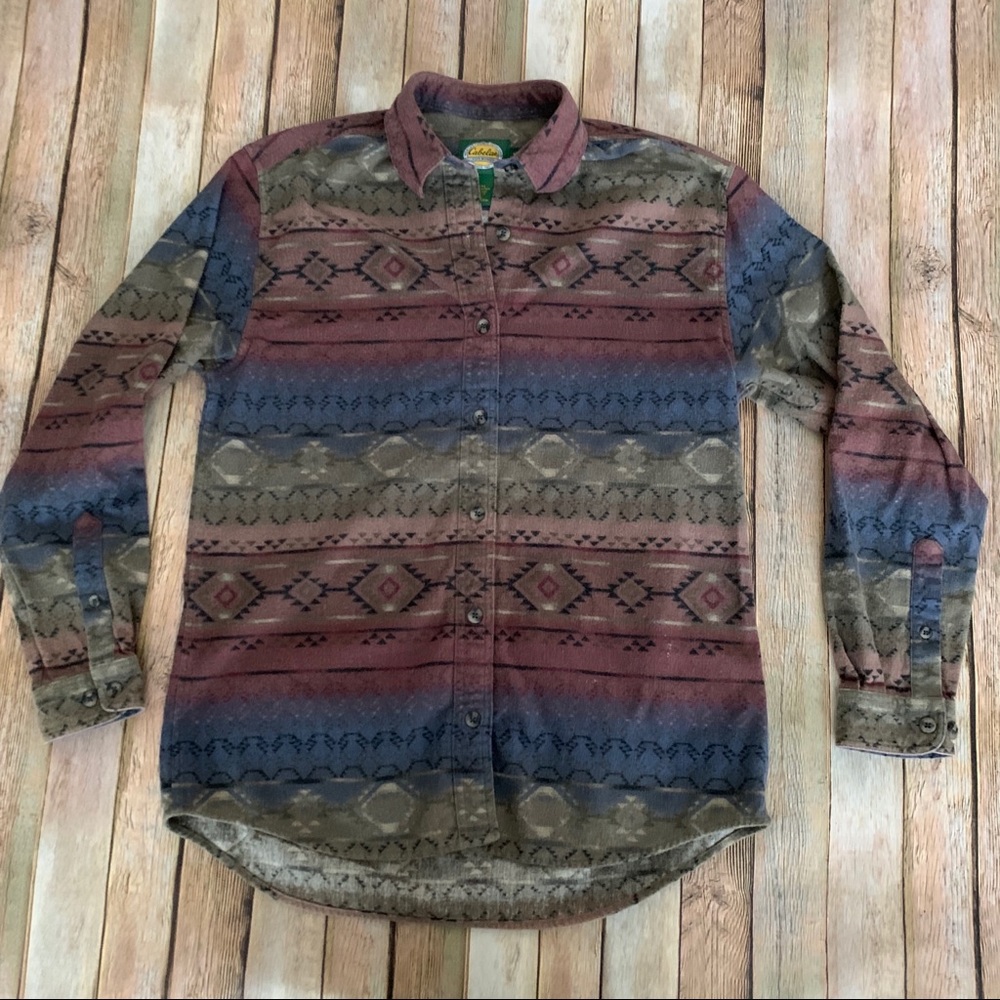 Cabela’s women’s medium flannel tribal print